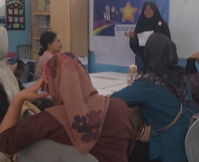 Kegiatan Pembagian Rapor Sumatif Semester 1 Kelas 3A SDN Cikerut: Mempererat Sinergi Guru dan Orang Tua Demi Perkembangan Siswa